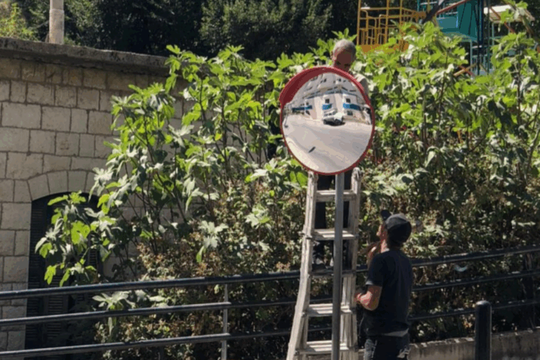 بلدية زحلة تركّب 70 مرآة مرورية في إطار خطتها لتعزيز السلامة على الطرقات